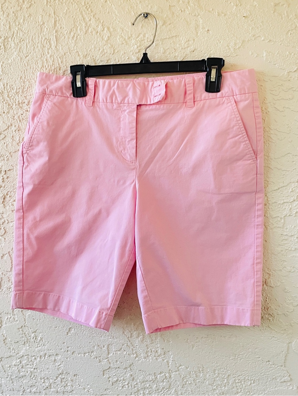 Vineyards Vine  Shorts Womens Sz 10  Pink Resort Fit Bermuda Classic Casual